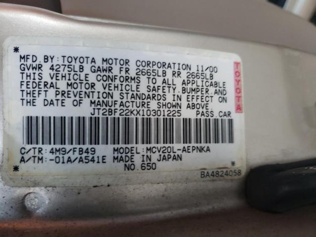 JT2BF22KX10301225 - 2001 TOYOTA CAMRY CE GOLD photo 12