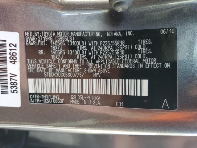 5TDDK3DC0BS007757 - 2011 TOYOTA SIENNA XLE GRAY photo 14