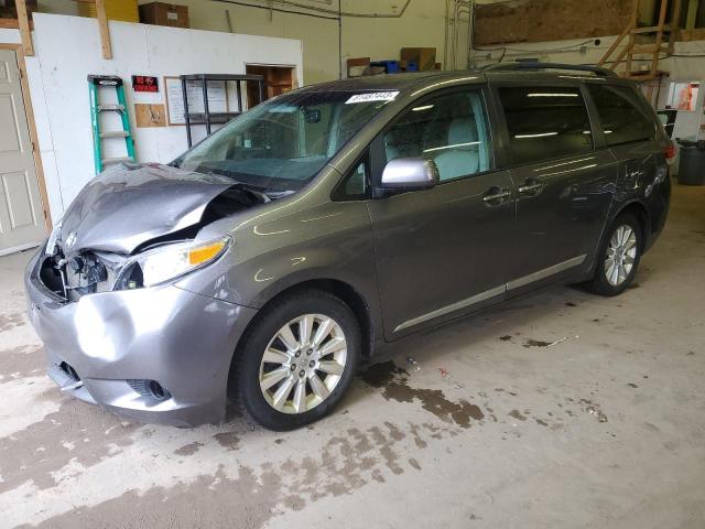 5TDDK3DC6BS028001 - 2011 TOYOTA SIENNA XLE GRAY photo 1