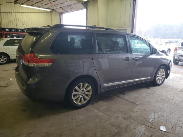 5TDDK3DC6BS028001 - 2011 TOYOTA SIENNA XLE GRAY photo 3