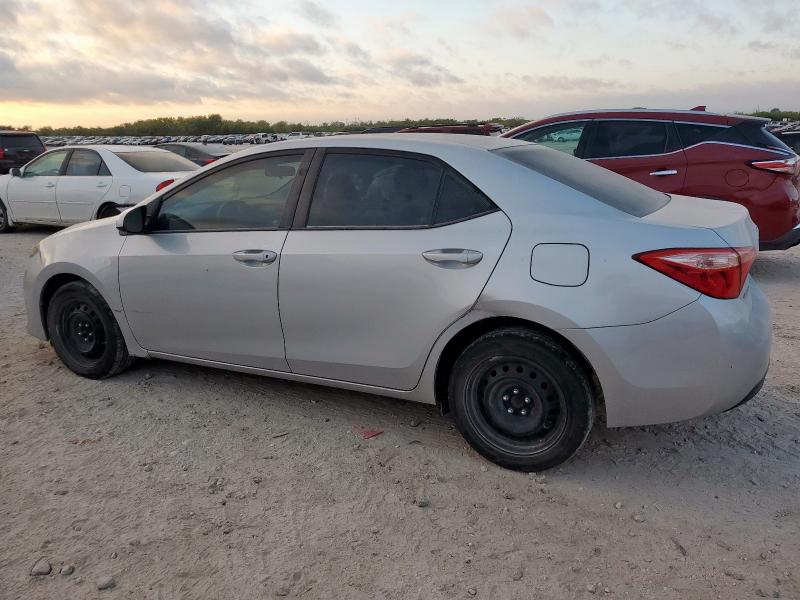 5YFBURHE5HP717755 - 2017 TOYOTA COROLLA L SILVER photo 2