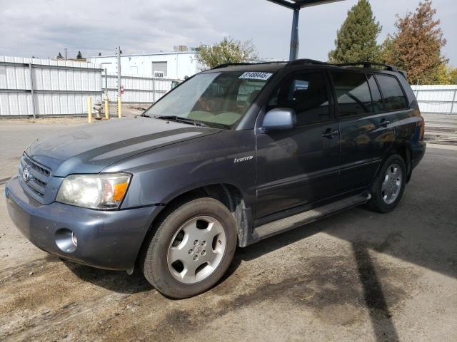 2004 TOYOTA HIGHLANDER BASE, 