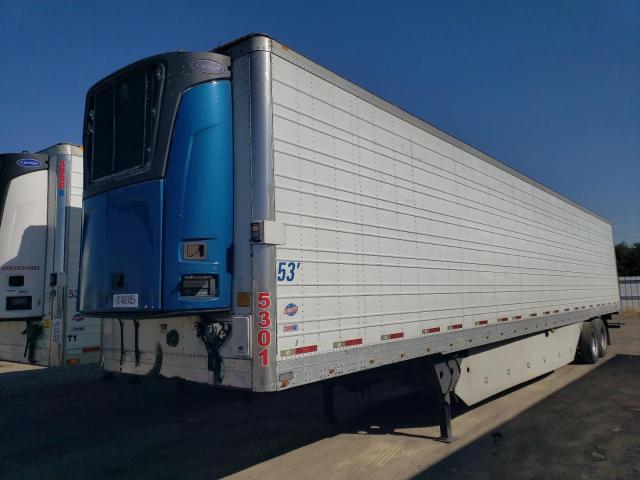 1UYVS2537BU220909 - 2011 UTILITY VS2RA أبيض صورة 3