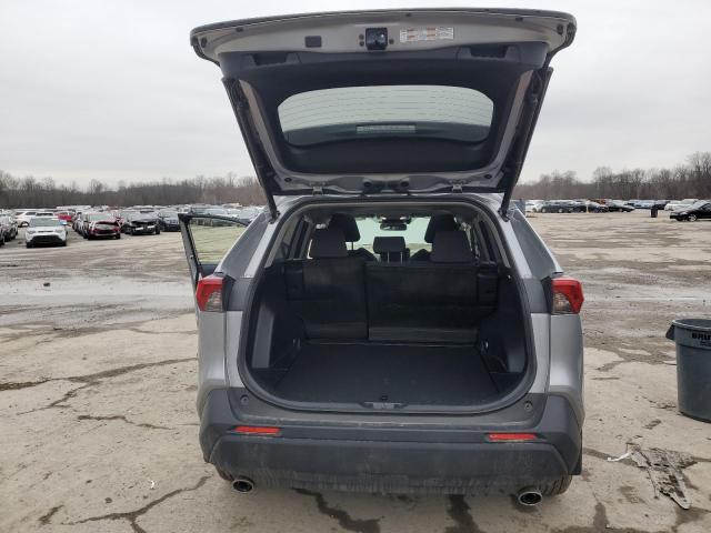 JTMRWRFV3ND162525 - 2022 TOYOTA RAV4 XLE GRAY photo 6