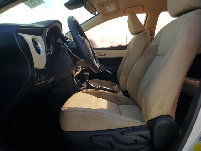 5YFBURHE7HP595898 - 2017 TOYOTA COROLLA L 白色 照片 7