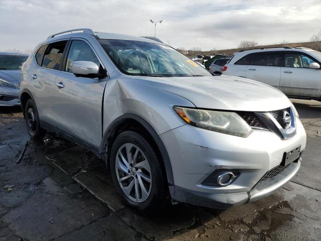 5N1AT2MV8FC840298 - 2015 NISSAN ROGUE S SILVER photo 4