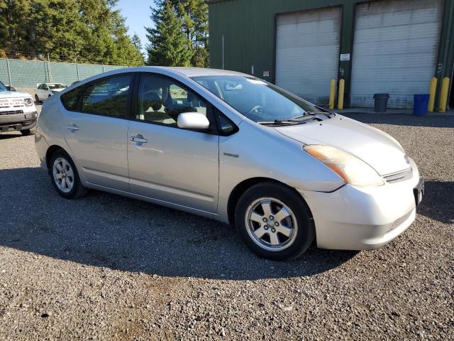 JTDKB20U487795879 - 2008 TOYOTA PRIUS SILVER photo 4