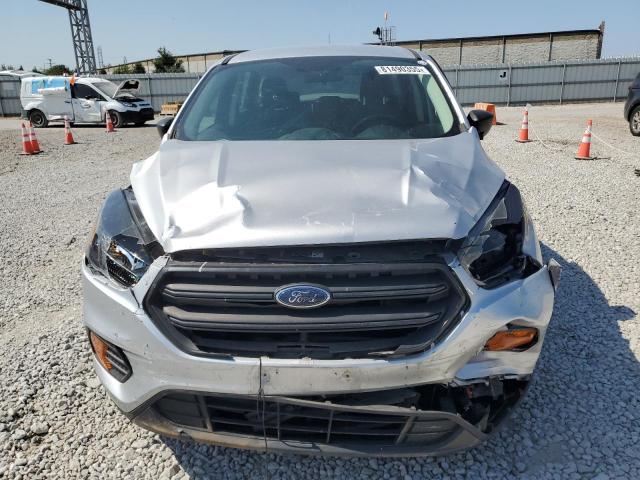 1FMCU0F71JUC01983 - 2018 FORD ESCAPE S Серебристый фото 5