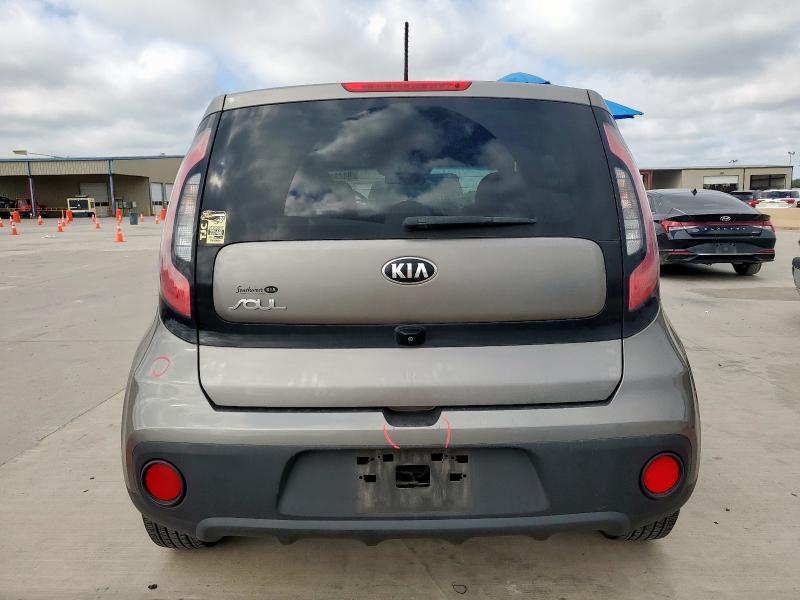 KNDJN2A24K7675801 - 2019 KIA SOUL 灰色 照片 6