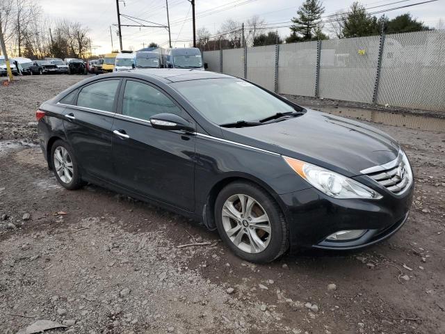 5NPEC4AC3CH386658 - 2012 HYUNDAI SONATA SE BLACK photo 4