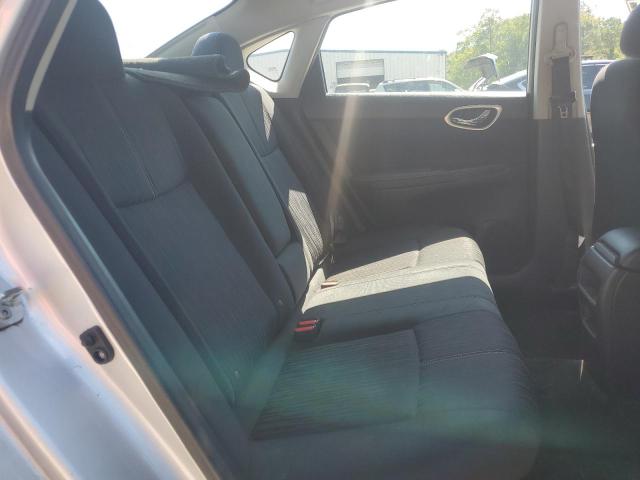 3N1AB7AP5GY211698 - 2016 NISSAN SENTRA S SILVER photo 10