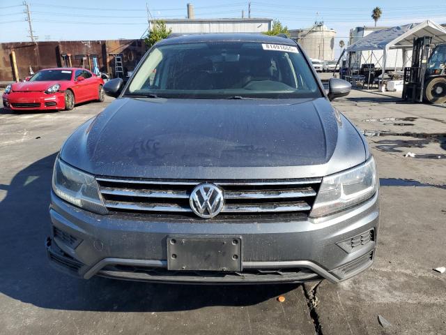3VV1B7AX0KM196168 - 2019 VOLKSWAGEN TIGUAN S GRAY photo 5