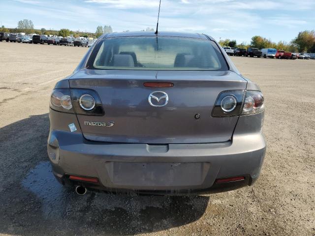 JM1BK32F481141780 - 2008 MAZDA 3 I GRAY photo 6