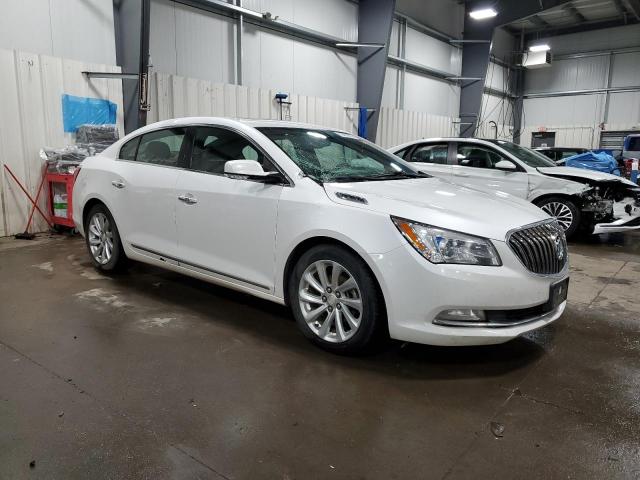 1G4GB5GR0FF191186 - 2015 BUICK LACROSSE WHITE photo 4