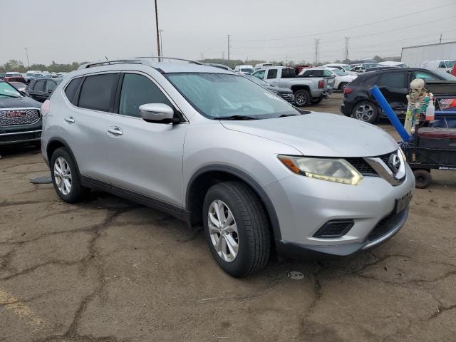 5N1AT2MV5EC754462 - 2014 NISSAN ROGUE S SILVER photo 4