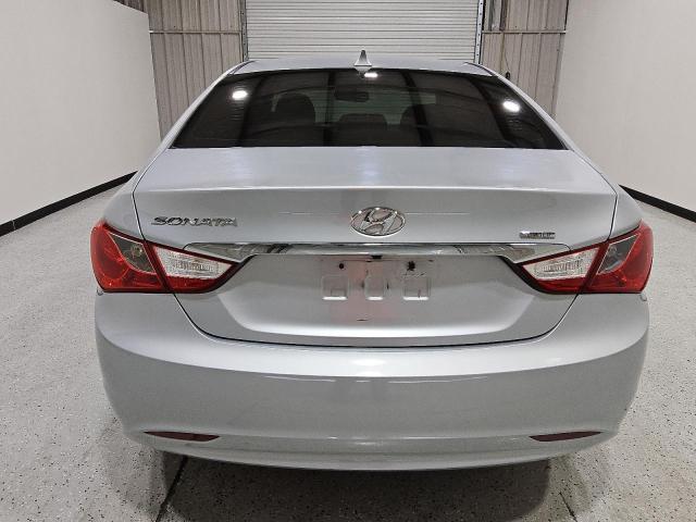 5NPEC4AC7BH211084 - 2011 HYUNDAI SONATA SE 银色 照片 6