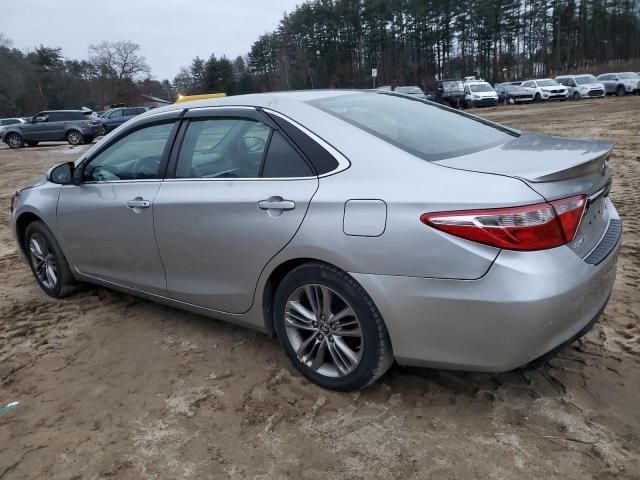 4T1BF1FK1FU103950 - 2015 TOYOTA CAMRY LE SILVER photo 2