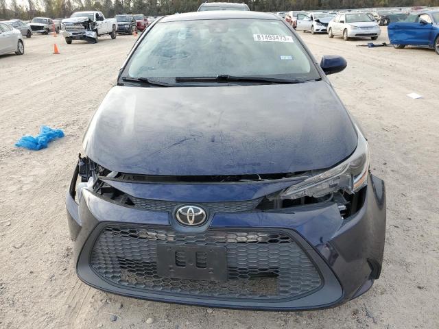 5YFEPMAE8NP301888 - 2022 TOYOTA COROLLA LE BLUE photo 5