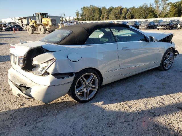 WDDKK5KF4CF165090 - 2012 MERCEDES-BENZ E 350 WHITE photo 3