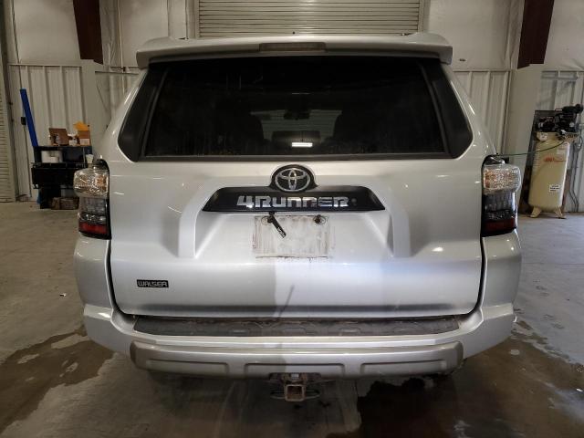 JTEBU5JR1E5200088 - 2014 TOYOTA 4RUNNER SR5 SILVER photo 6