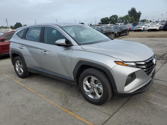 5NMJACAE4PH232527 - 2023 HYUNDAI TUCSON SE 银色 照片 4