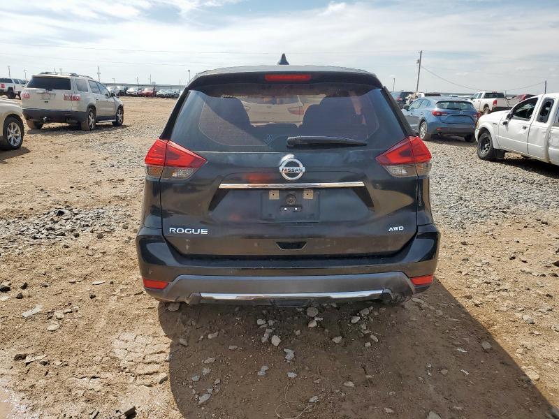 KNMAT2MV0HP508033 - 2017 NISSAN ROGUE S შავი ფოტო 6