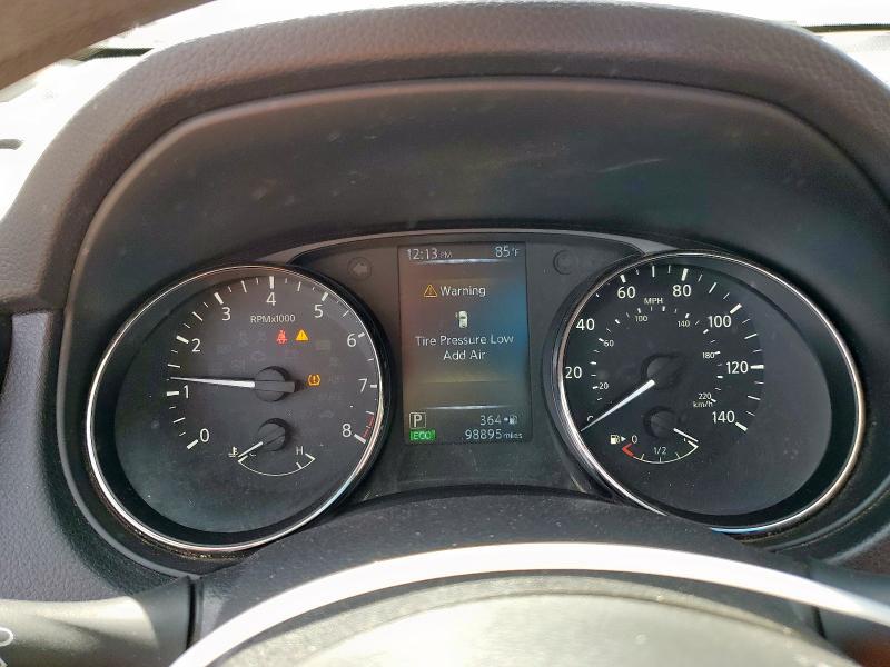 KNMAT2MV0HP508033 - 2017 NISSAN ROGUE S შავი ფოტო 9