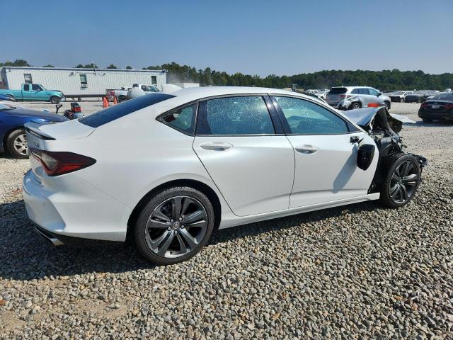 19UUB5F50NA003625 - 2022 ACURA TLX TECH A WHITE photo 3