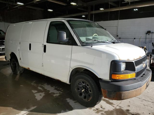 1GCSGAFX9B1144349 - 2011 CHEVROLET EXPRESS G1 WHITE photo 4