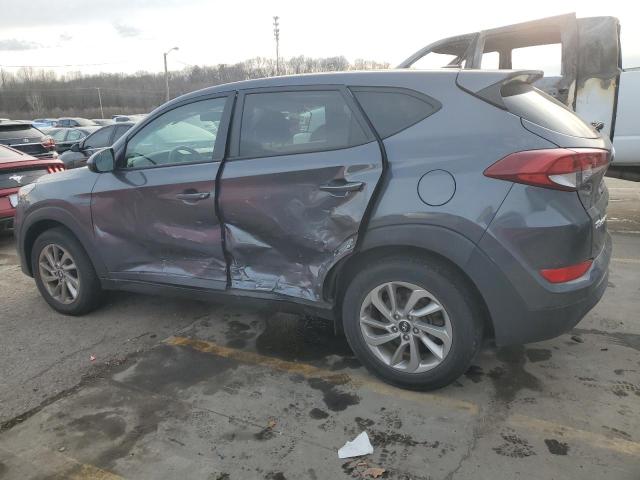 KM8J23A43HU389959 - 2017 HYUNDAI TUCSON SE GRAY photo 2