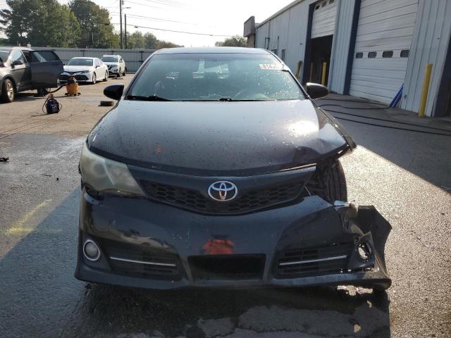 4T1BK1FK5DU534655 - 2013 TOYOTA CAMRY SE 黑色 照片 5