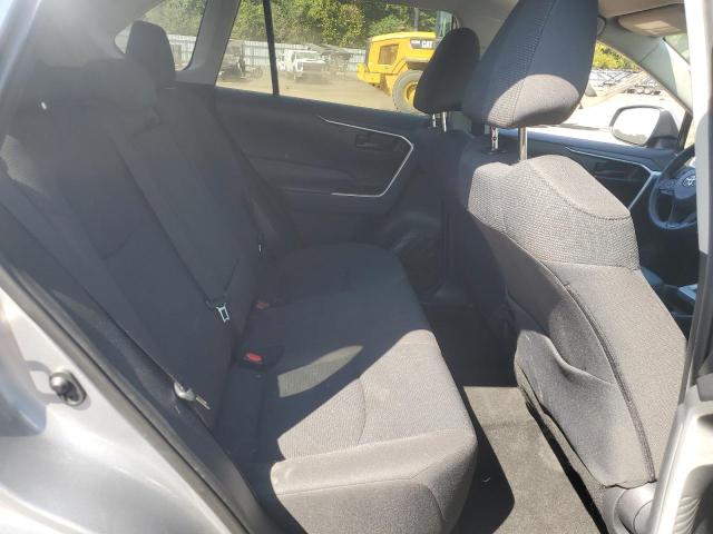 2T3K1RFV2LC036917 - 2020 TOYOTA RAV4 LE ვერცხლისფერი ფოტო 11