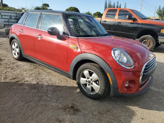 WMWXU1C57J2F80014 - 2018 MINI COOPER RED photo 4