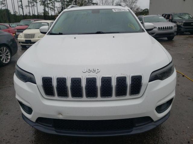 1C4PJLLB8KD222596 - 2019 JEEP CHEROKEE LATITUDE PLUS WHITE photo 5