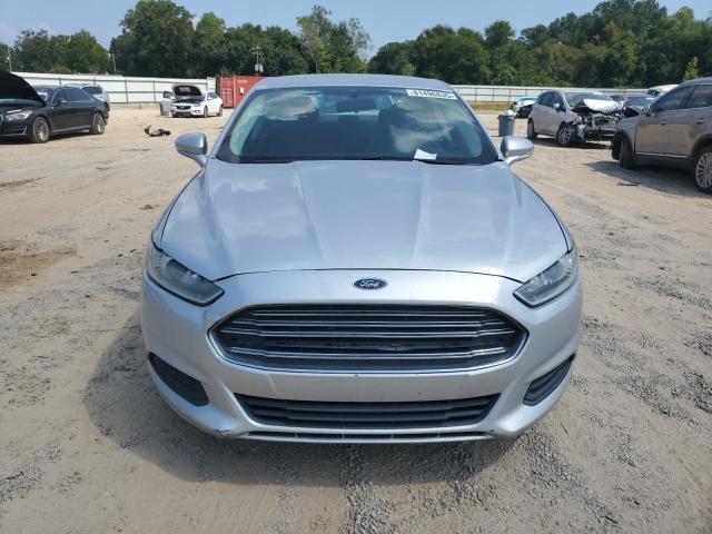 1FA6P0H79G5109552 - 2016 FORD FUSION SE Gümüş fotoğraf 5