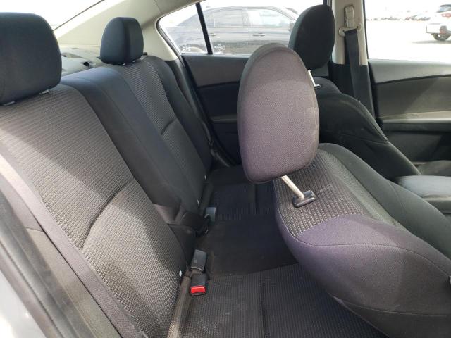 JM1BL1TG7D1784630 - 2013 MAZDA 3 I 银色 照片 10