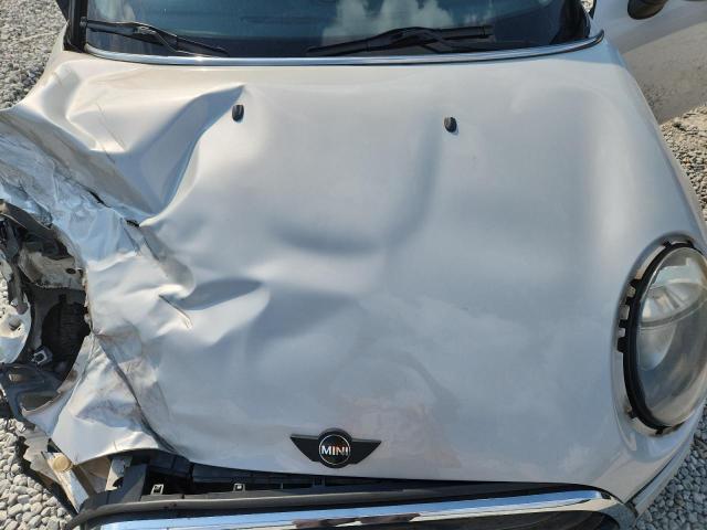 WMWXP5C56G2D14880 - 2016 MINI COOPER SILVER photo 11