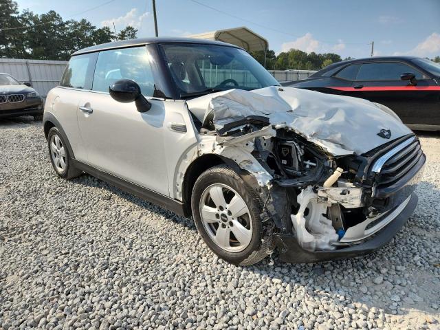 WMWXP5C56G2D14880 - 2016 MINI COOPER SILVER photo 4