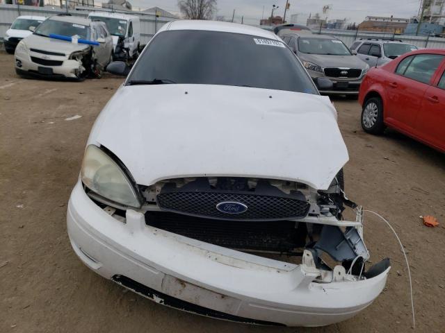 1FAFP53U15A297207 - 2005 FORD TAURUS SE WHITE photo 5