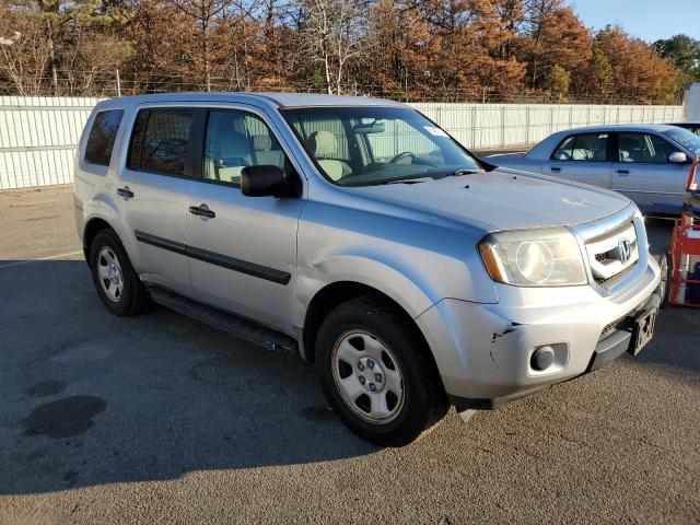 5FNYF4H27AB003964 - 2010 HONDA PILOT LX SILVER photo 4