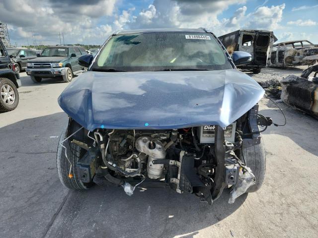 5TDKZRFH0JS286060 - 2018 TOYOTA HIGHLANDER SE Niebieski zdjęcie 5