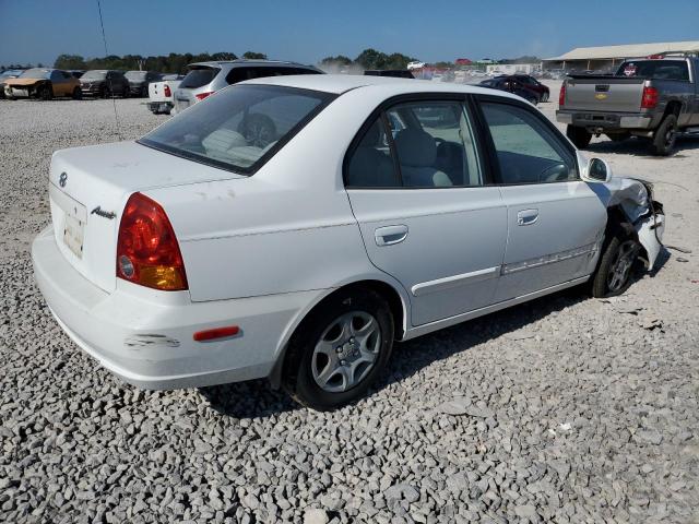 KMHCG45C55U616484 - 2005 HYUNDAI ACCENT GL WHITE photo 3