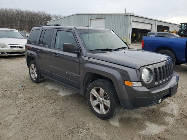 1C4NJRFBXFD135505 - 2015 JEEP PATRIOT LATITUDE CHARCOAL photo 4