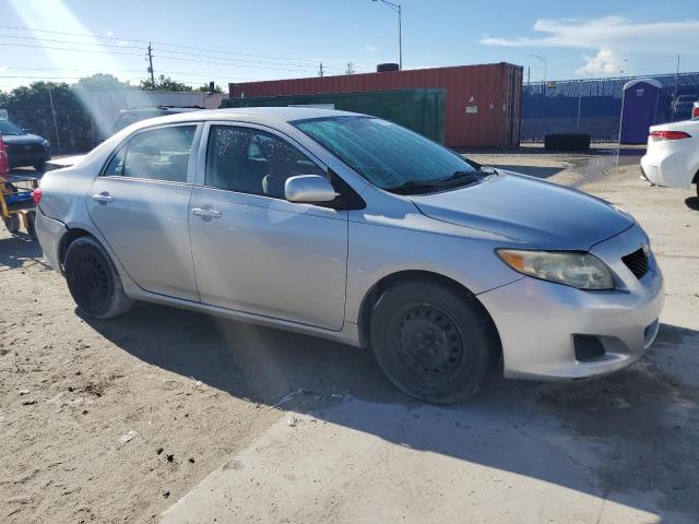 1NXBU40E89Z030056 - 2009 TOYOTA COROLLA BASE Srebrny zdjęcie 4