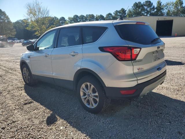 1FMCU9GD3KUA15453 - 2019 FORD ESCAPE SE Серебристый фото 2
