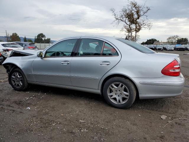 WDBUF65J14A581348 - 2004 MERCEDES-BENZ E 320 SILVER photo 2