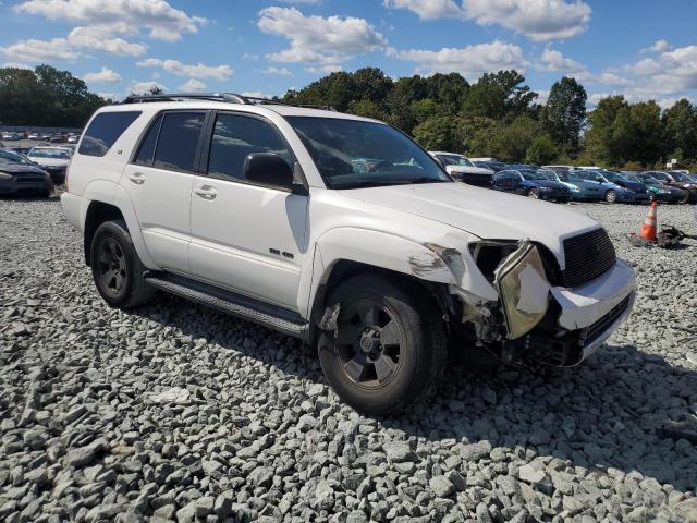 JTEBU14R050063209 - 2005 TOYOTA 4RUNNER SR5 WHITE photo 4