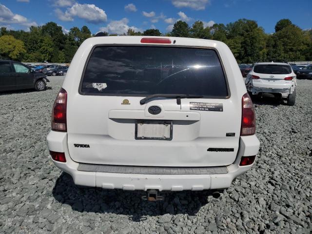 JTEBU14R050063209 - 2005 TOYOTA 4RUNNER SR5 WHITE photo 6