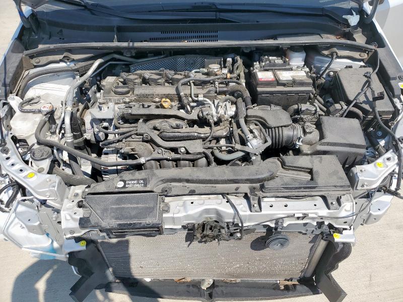 5YFB4MDE8PP011306 - 2023 TOYOTA COROLLA LE Silber Foto 11