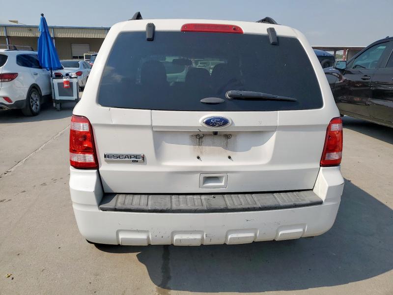 1FMCU9D73BKB19970 - 2011 FORD ESCAPE XLT WHITE photo 6